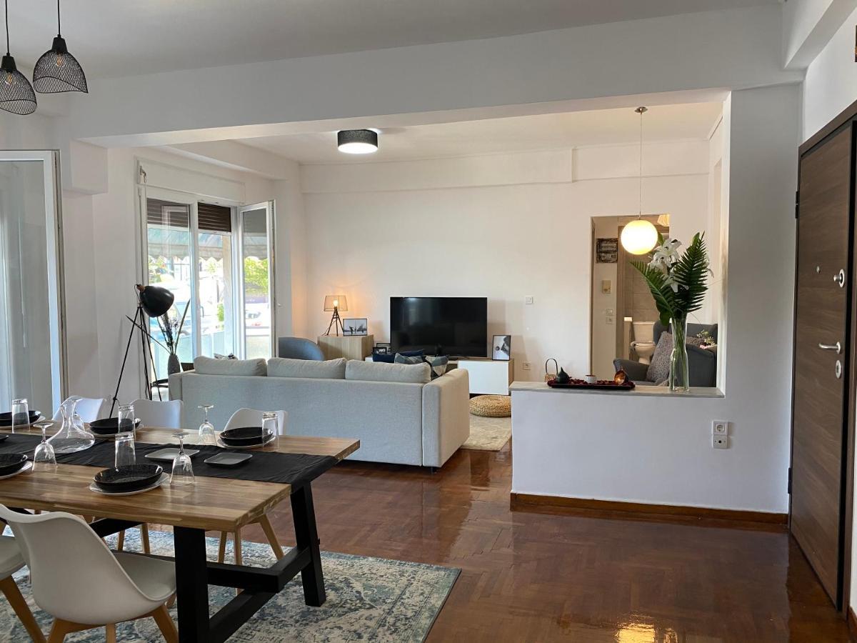 Galaxy Home Spacious & Renovated Apartment Athene Buitenkant foto